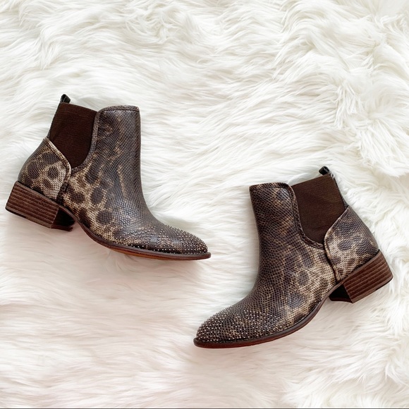 Donald J. Pliner Shoes - Donald Pliner Pronto Lizard Embossed Boots New